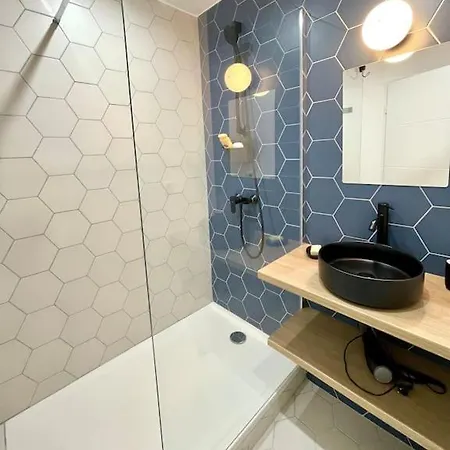 Le Bleu Denim - Hyper Centre Apartman *